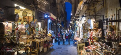 San Gregorio Armeno, la rue des Crèches